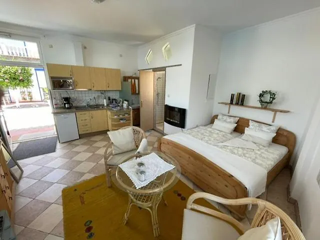 Casa Blanka Poolhaus - Ph Apartment Lagos